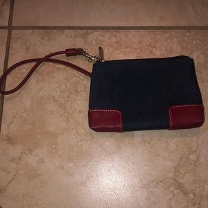Liz Claiborne wristlet
